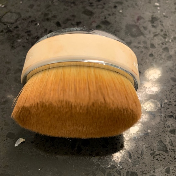 Artis Elite Palm Brush Mini - Picture 2 of 4